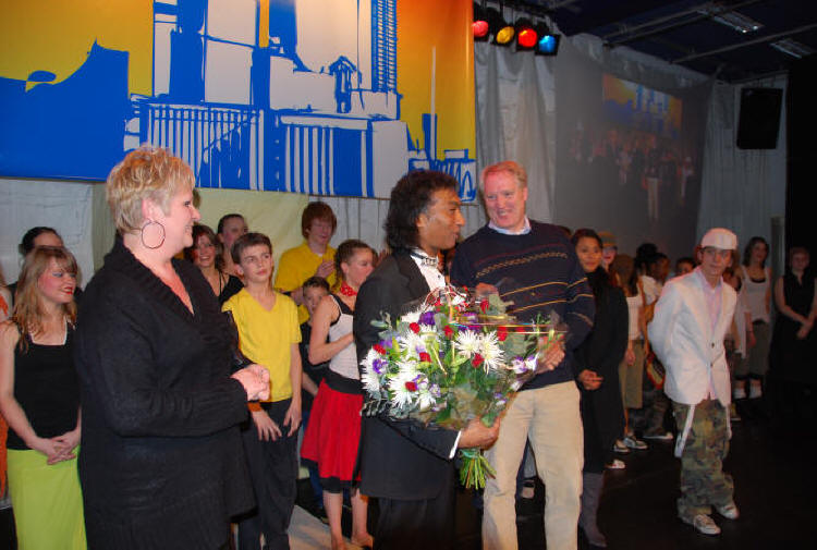 Kerstshow-Ricardo-Sibelo-Wethouder-Smit-2007