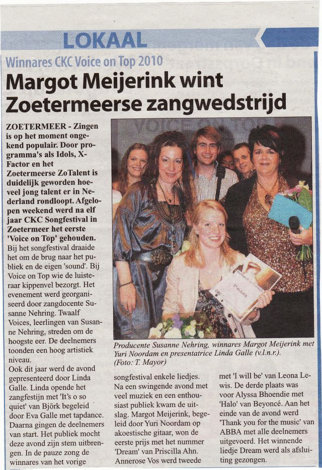 Linda_Galle_presenteert_Voice_on_Top_2010